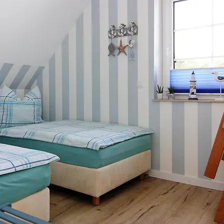 Holiday home Doppelhaushaelfte Dock No 7 0 In Zirchow, Cleaning Included *