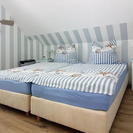 Doppelhaushaelfte Dock No 7 0 In Zirchow, Cleaning Included * Zirchow